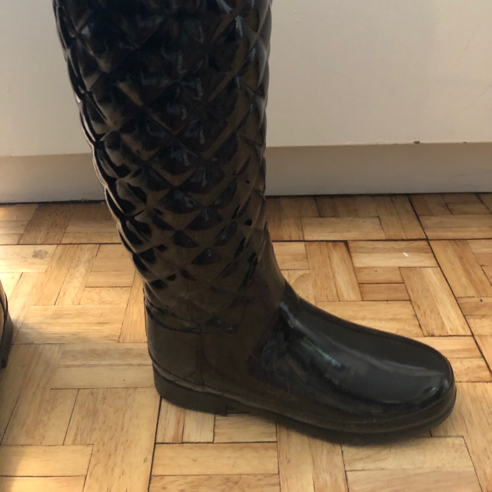 Brand new hunter boots size 8